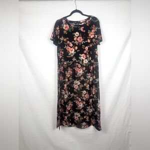 Sweet Rain Floral Black Top